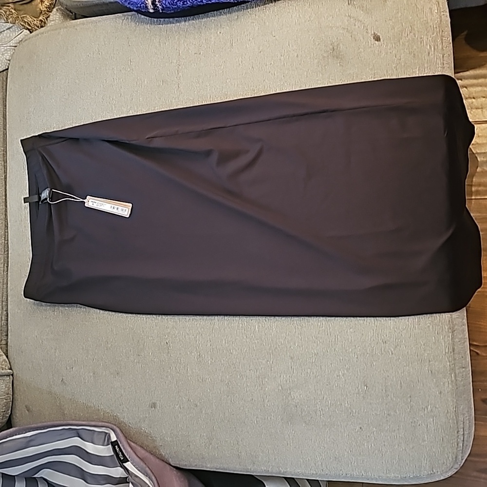 NWT Skims Compression Tube Skirt